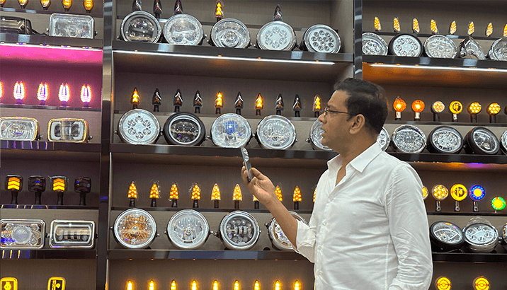 Solutions for professional buyers, bulk and OEM service for motorcycle spare parts importers and wholesalers